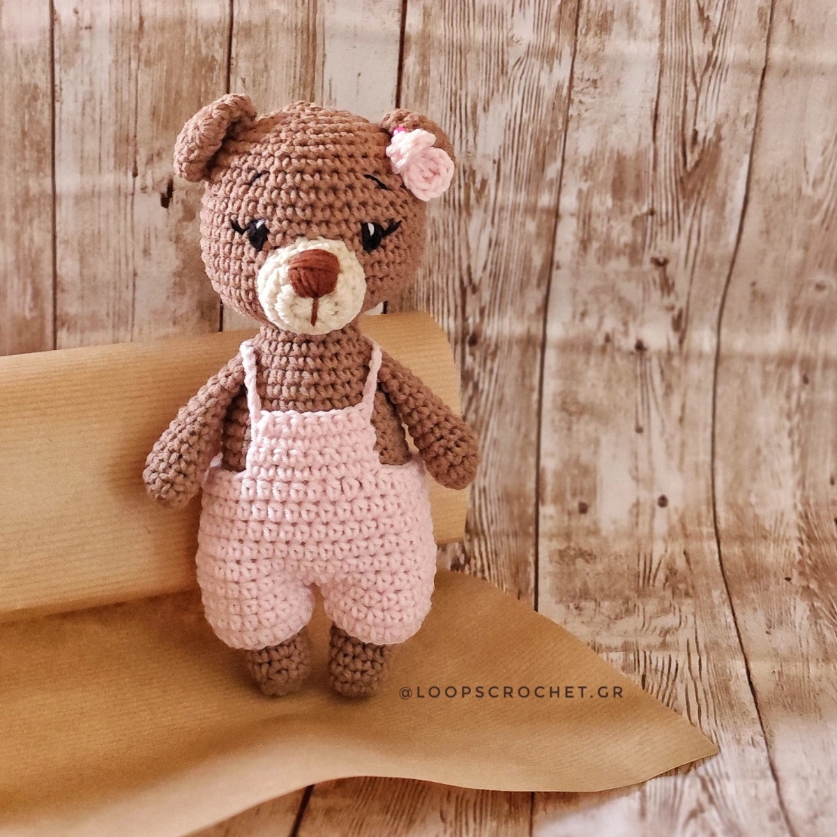 amigurumi-arkoudaki-kafe-me-salopeta-kouklaki-plekta-koritsi-loutrina-zoakia-neogenito-doro-loops-5 amigurumi-arkoudaki-kafe-me-salopeta-kouklaki-plekta-koritsi-loutrina-zoakia-neogenito-doro-loops-5
