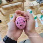 πλεκτό ψάρι amigurumi χρώμα ροζ κίτρινο χειροποίητο handmade loopscrochet