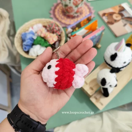 πλεκτό ψάρι amigurumi χρώμα ροζ κόκκινο χειροποίητο handmade loopscrochet 1