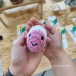 πλεκτό ψάρι amigurumi χρώμα ροζ λευκό χειροποίητο handmade loopscrochet 1