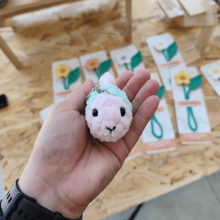 πλεκτό ψάρι amigurumi χρώμα ροζ μέντα χειροποίητο handmade loopscrochet 1