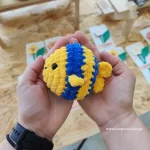 πλεκτό ψάρι μπρελόκ amigurumi χρώμα κίτρινο μπλε χειροποίητο handmade loopscrochet 4